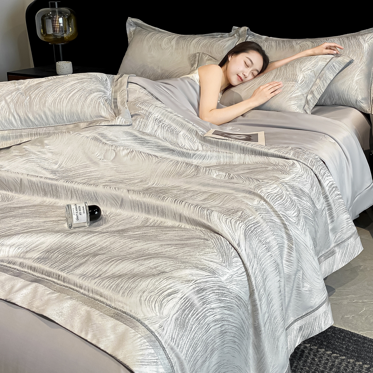 91家纺网 家纺一手货源 找家纺 （总）置顶家纺 2026新款摩登天空-大理石纹水洗天丝夏被夏凉被空调被刺绣四件套