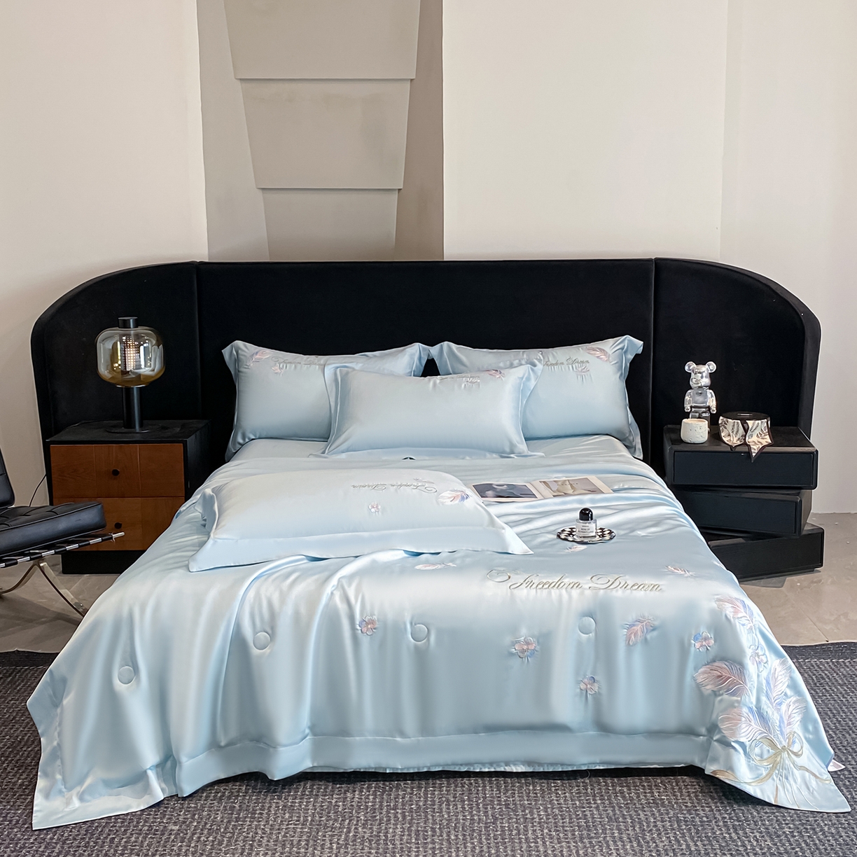 91家纺网 家纺一手货源 找家纺 置顶家纺 2026新款星羽-水洗天丝夏被刺绣樱桃夏凉被空调被刺绣四件套 星羽-天蓝