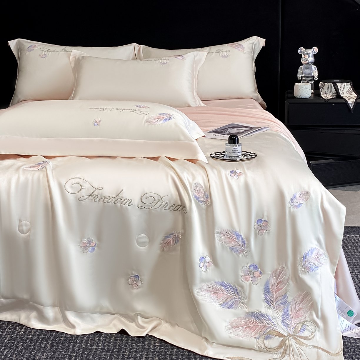 91家纺网 家纺一手货源 找家纺 置顶家纺 2026新款星羽-水洗天丝夏被刺绣樱桃夏凉被空调被刺绣四件套 星羽-白+粉