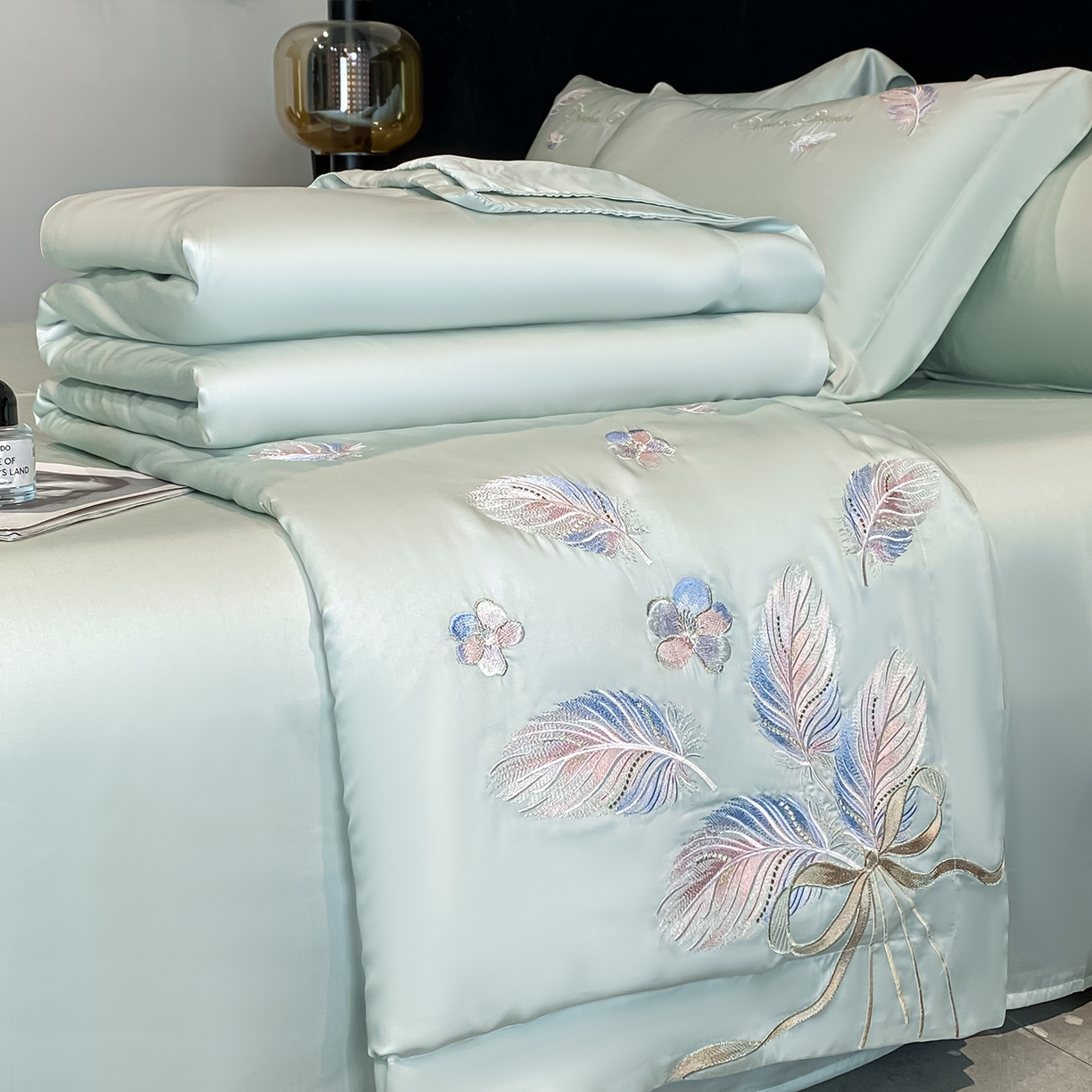 91家纺网 家纺一手货源 找家纺 置顶家纺 2026新款星羽-水洗天丝夏被刺绣樱桃夏凉被空调被刺绣四件套 星羽-繁星蓝