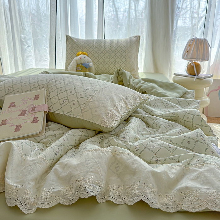 91家纺网 家纺一手货源 找家纺 铺尚美家纺 2026春夏新款古法水洗云感棉夏被四件套全棉花边印花夏凉被空调被 兔朵朵