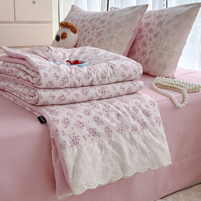 铺尚美家纺 2026春夏新款古法水洗云感棉夏被四件套全棉花边印花夏凉被空调被 桃笺