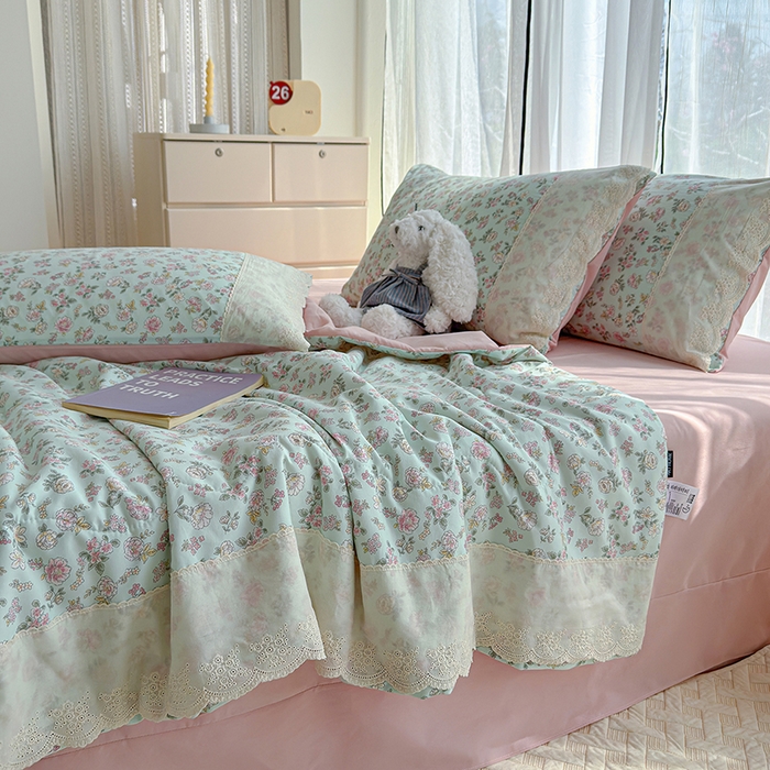 91家纺网 家纺一手货源 找家纺 铺尚美家纺 2026春夏新款古法水洗云感棉夏被四件套全棉花边印花夏凉被空调被 花畔