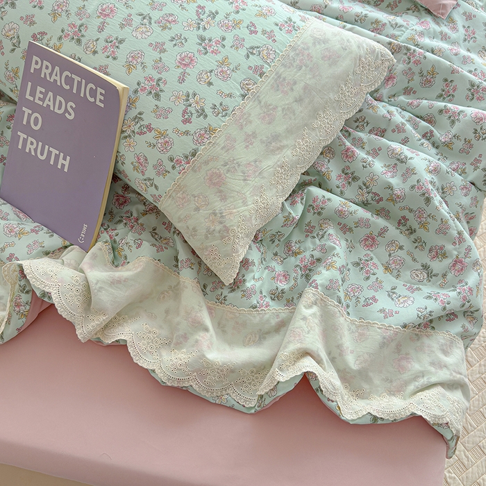 91家纺网 家纺一手货源 找家纺 铺尚美家纺 2026春夏新款古法水洗云感棉夏被四件套全棉花边印花夏凉被空调被 花畔