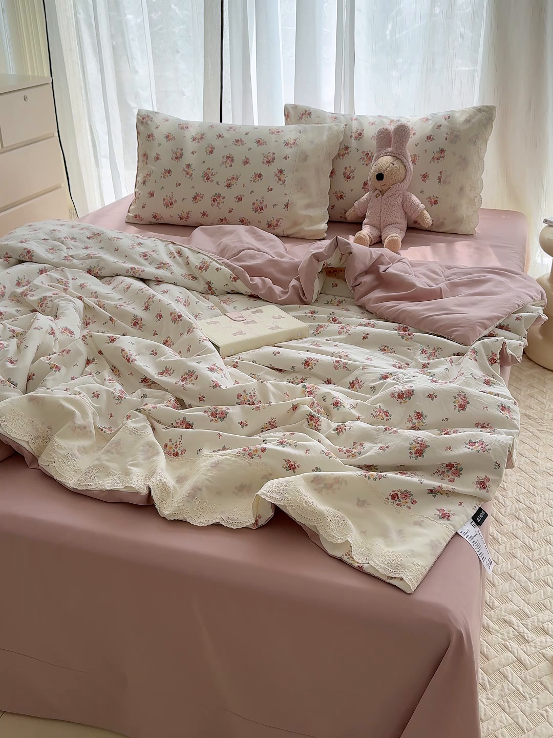 91家纺网 家纺一手货源 找家纺 铺尚美家纺 2026春夏新款古法水洗云感棉夏被四件套全棉花边印花夏凉被空调被 棠梨