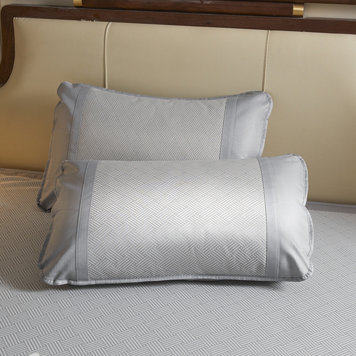 91家纺网 家纺一手货源 找家纺 航途席业 2026新款刺绣可水洗碳光冰丝席宽包边无纺布冰丝席艾香系列 艾香冰丝床笠饼干-灰