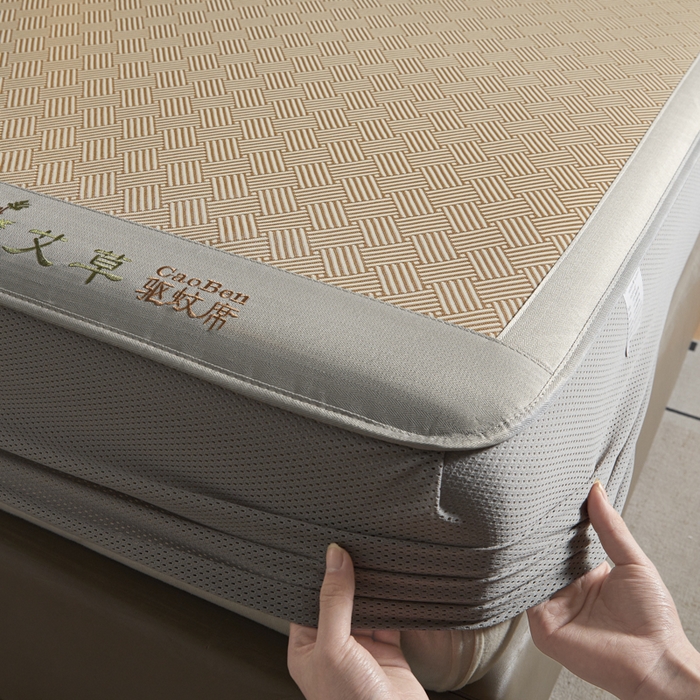 91家纺网 家纺一手货源 找家纺 航途席业 2026新款刺绣可水洗碳光冰丝席宽包边无纺布冰丝席艾香系列 艾香冰丝床笠饼干-咖