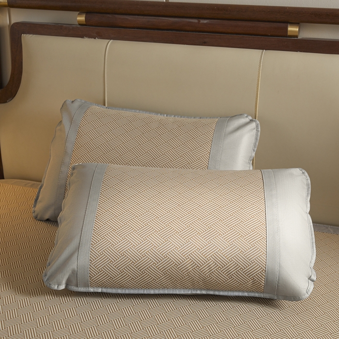 91家纺网 家纺一手货源 找家纺 航途席业 2026新款刺绣可水洗碳光冰丝席宽包边无纺布冰丝席艾香系列 艾香冰丝床笠饼干-咖