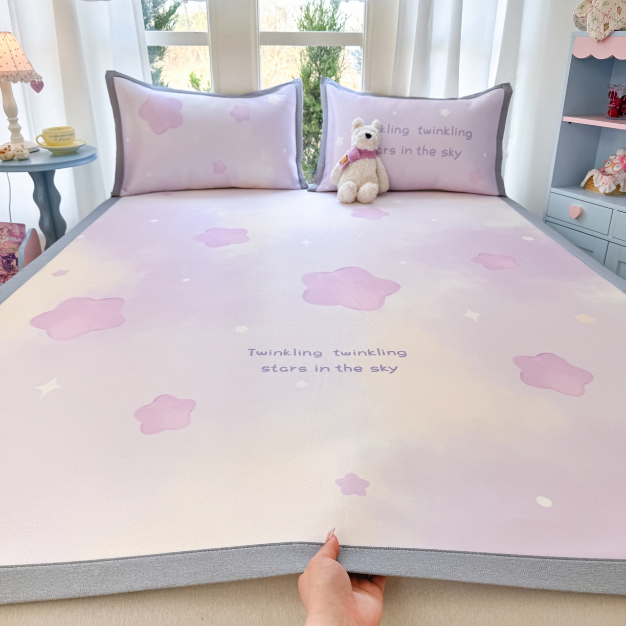 川悦生活 2026新款碳光冰丝大阪卡通凉席 奶香星空