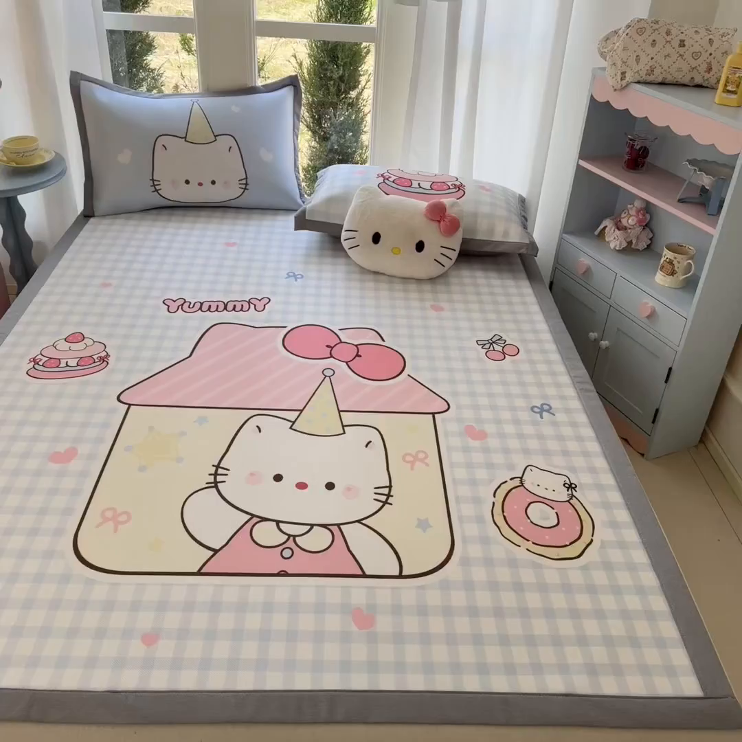 91家纺网 家纺一手货源 找家纺 川悦生活 2026新款碳光冰丝大阪卡通凉席 小喵屋