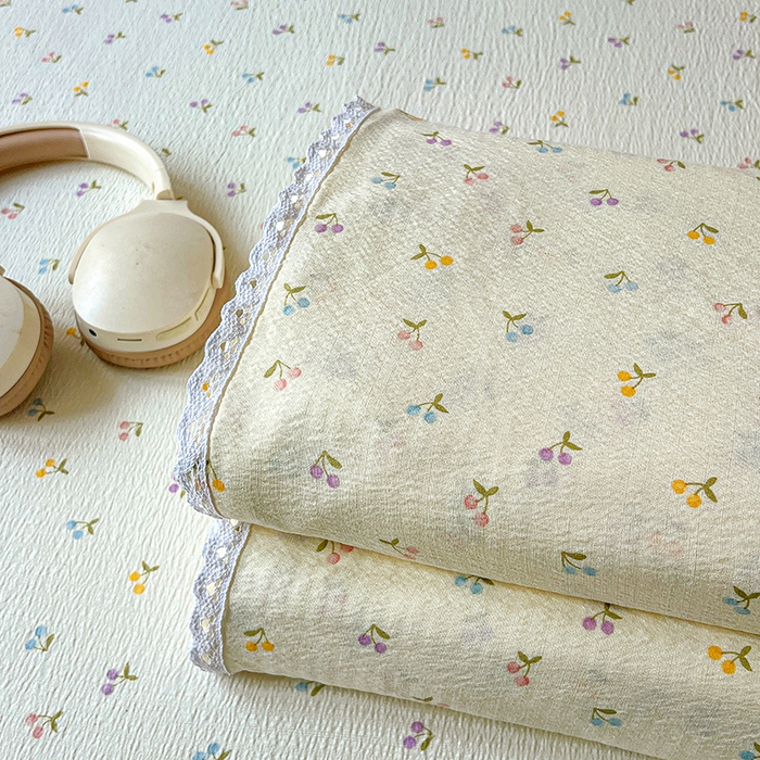 91家纺网 家纺一手货源 找家纺 水木坊 2025新款云感提花双层纱花边床单 小樱桃