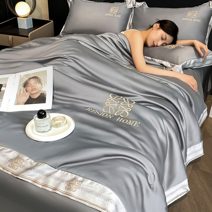 91家纺网 家纺一手货源 找家纺 （总）露梦家纺 2026新款初夏水洗真丝夏被四件套