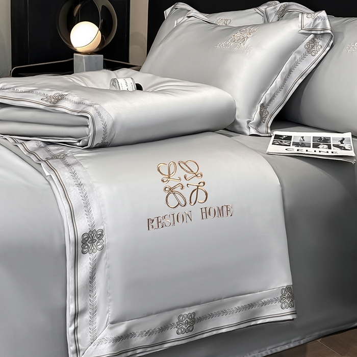 91家纺网 家纺一手货源 找家纺 露梦家纺 2026新款初夏水洗真丝夏被四件套 初夏-薄雾灰