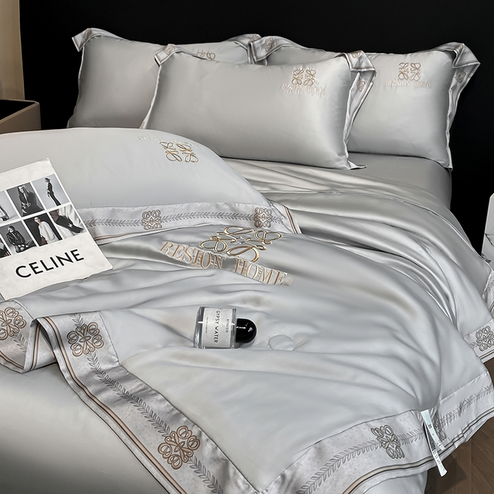 91家纺网 家纺一手货源 找家纺 露梦家纺 2026新款初夏水洗真丝夏被四件套 初夏-薄雾灰