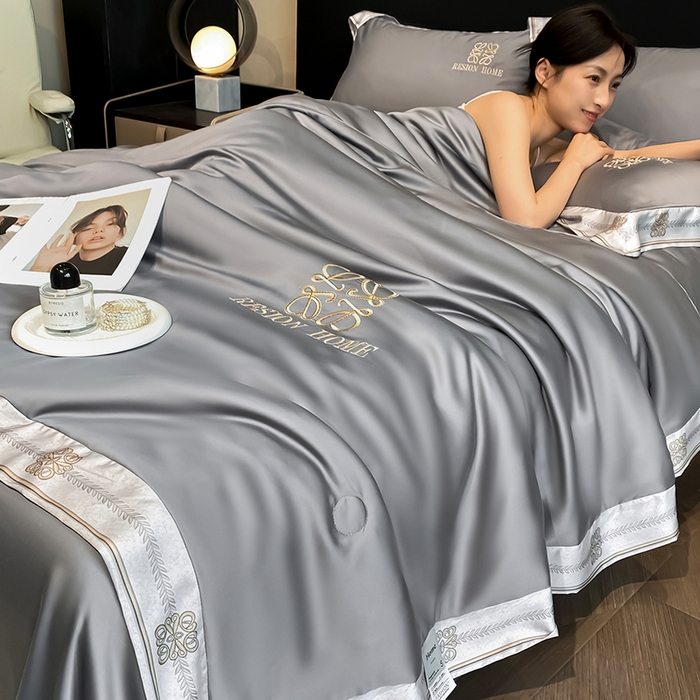 91家纺网 家纺一手货源 找家纺 露梦家纺 2026新款初夏水洗真丝夏被四件套 初夏-高级灰
