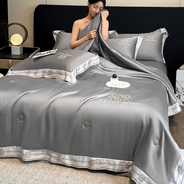 91家纺网 家纺一手货源 找家纺 露梦家纺 2026新款初夏水洗真丝夏被四件套 初夏-高级灰
