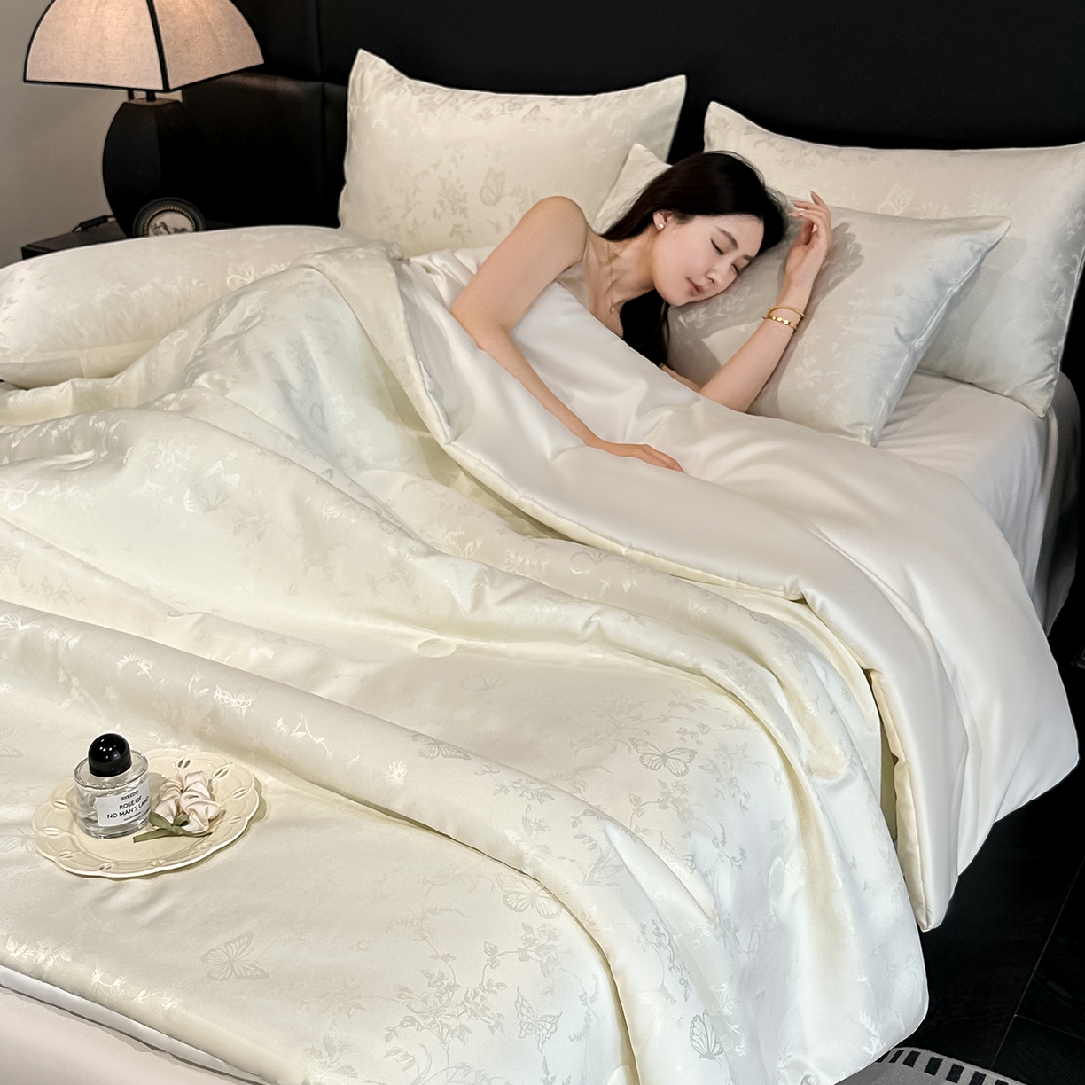 顺兴家居 2026新款提花水洗真丝夏被空调被四件套 夏被雾中花影-米白