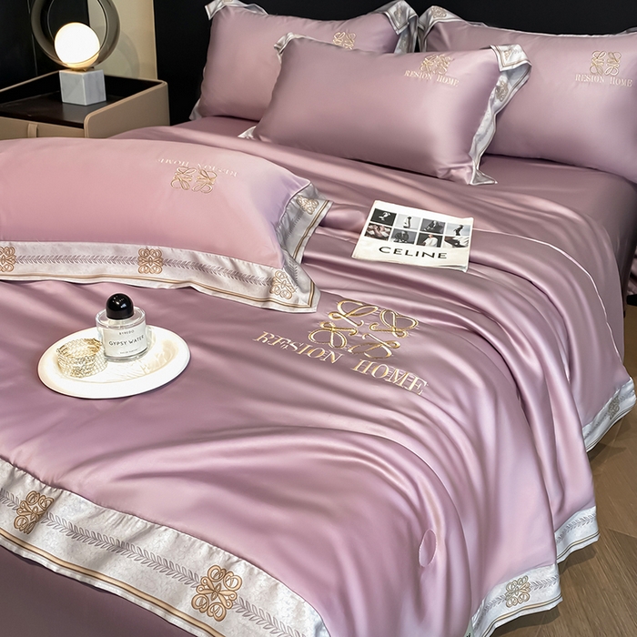 91家纺网 家纺一手货源 找家纺 露梦家纺 2026新款初夏水洗真丝夏被四件套 初夏-木槿紫