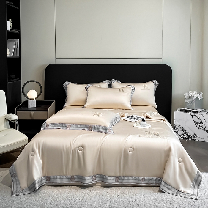 91家纺网 家纺一手货源 找家纺 露梦家纺 2026新款初夏水洗真丝夏被四件套 初夏-浅香槟