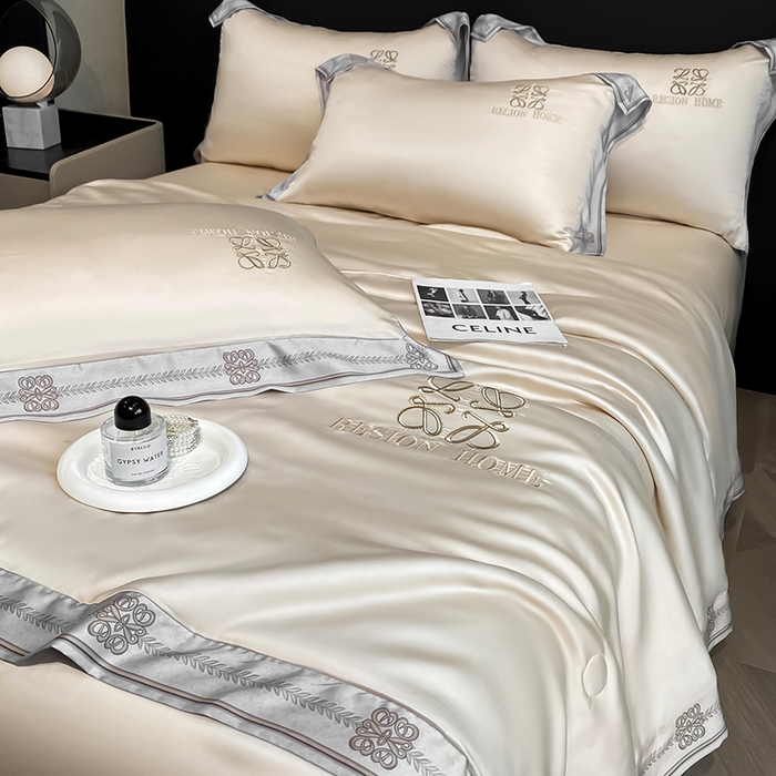 91家纺网 家纺一手货源 找家纺 露梦家纺 2026新款初夏水洗真丝夏被四件套 初夏-浅香槟