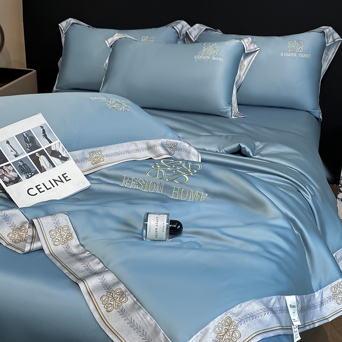 91家纺网 家纺一手货源 找家纺 露梦家纺 2026新款初夏水洗真丝夏被四件套 初夏-月光蓝