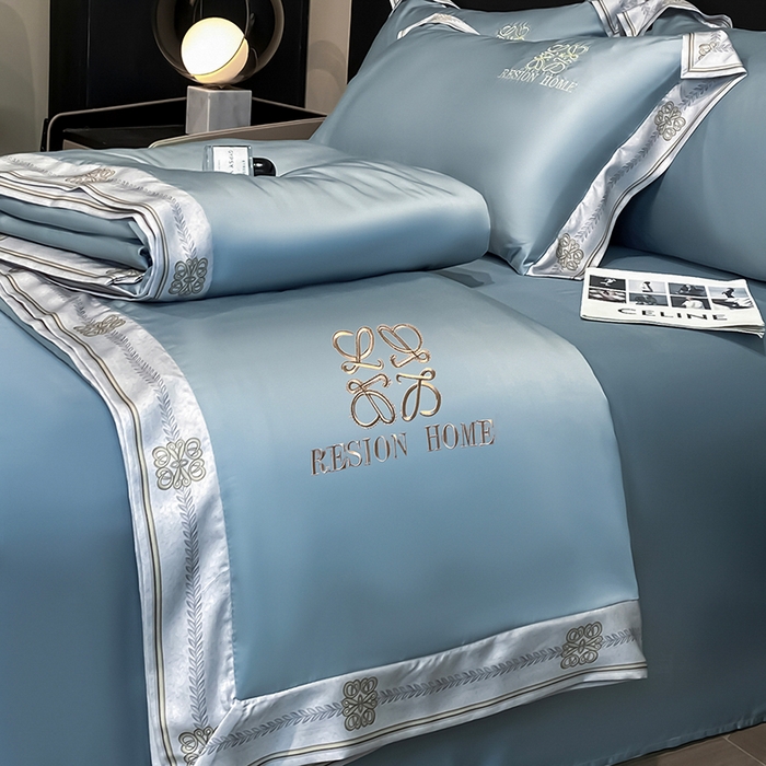 91家纺网 家纺一手货源 找家纺 露梦家纺 2026新款初夏水洗真丝夏被四件套 初夏-月光蓝