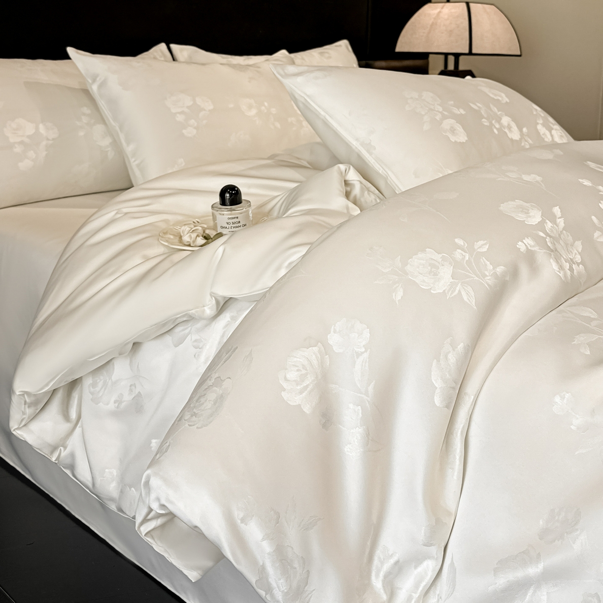 91家纺网 家纺一手货源 找家纺 （总）顺兴家居 2026新款提花水洗真丝四件套