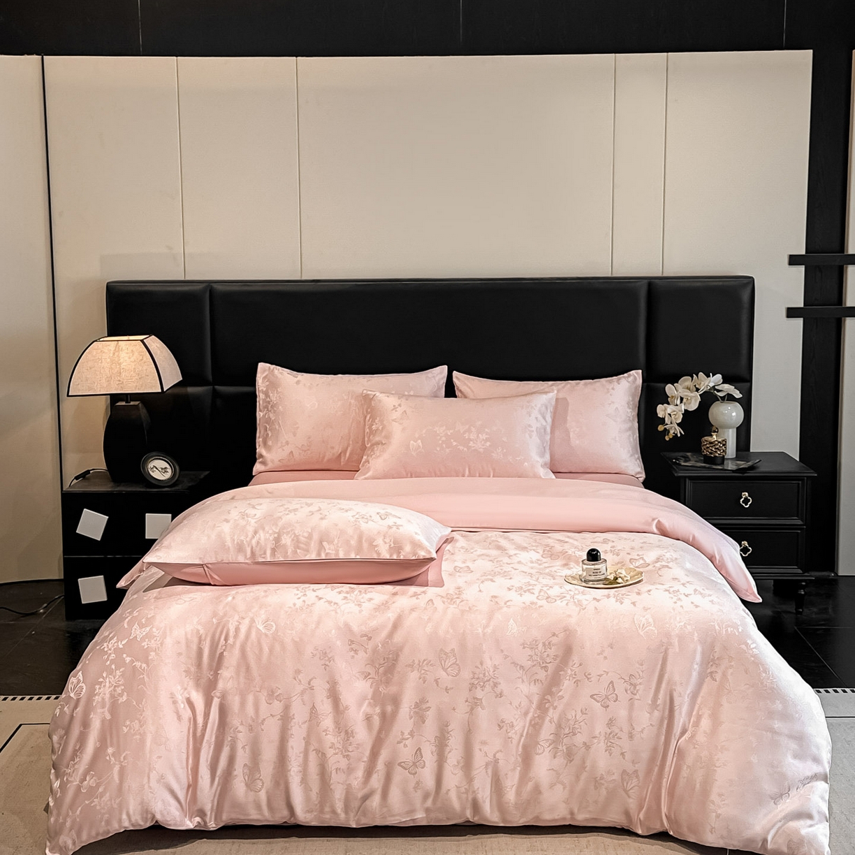 91家纺网 家纺一手货源 找家纺 顺兴家居 2026新款提花水洗真丝四件套 雾中花影-粉玉