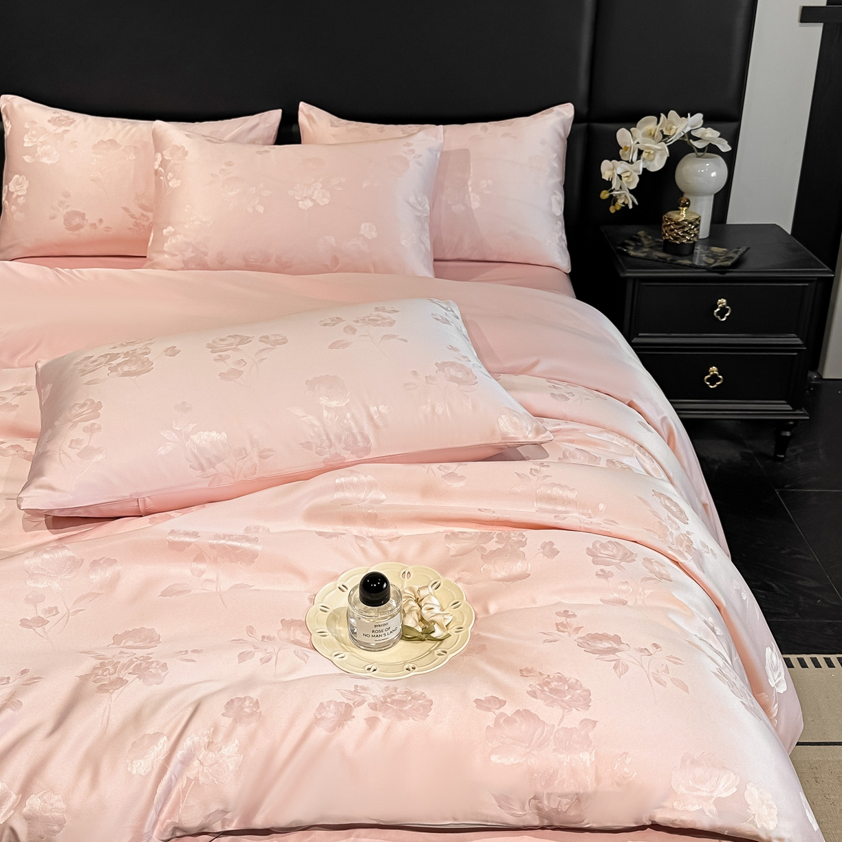 91家纺网 家纺一手货源 找家纺 顺兴家居 2026新款提花水洗真丝四件套 喜花市-粉玉