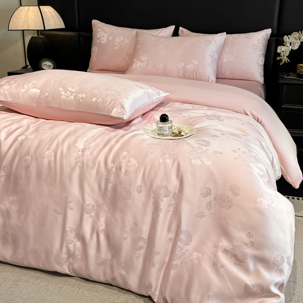 91家纺网 家纺一手货源 找家纺 顺兴家居 2026新款提花水洗真丝四件套 喜花市-粉玉