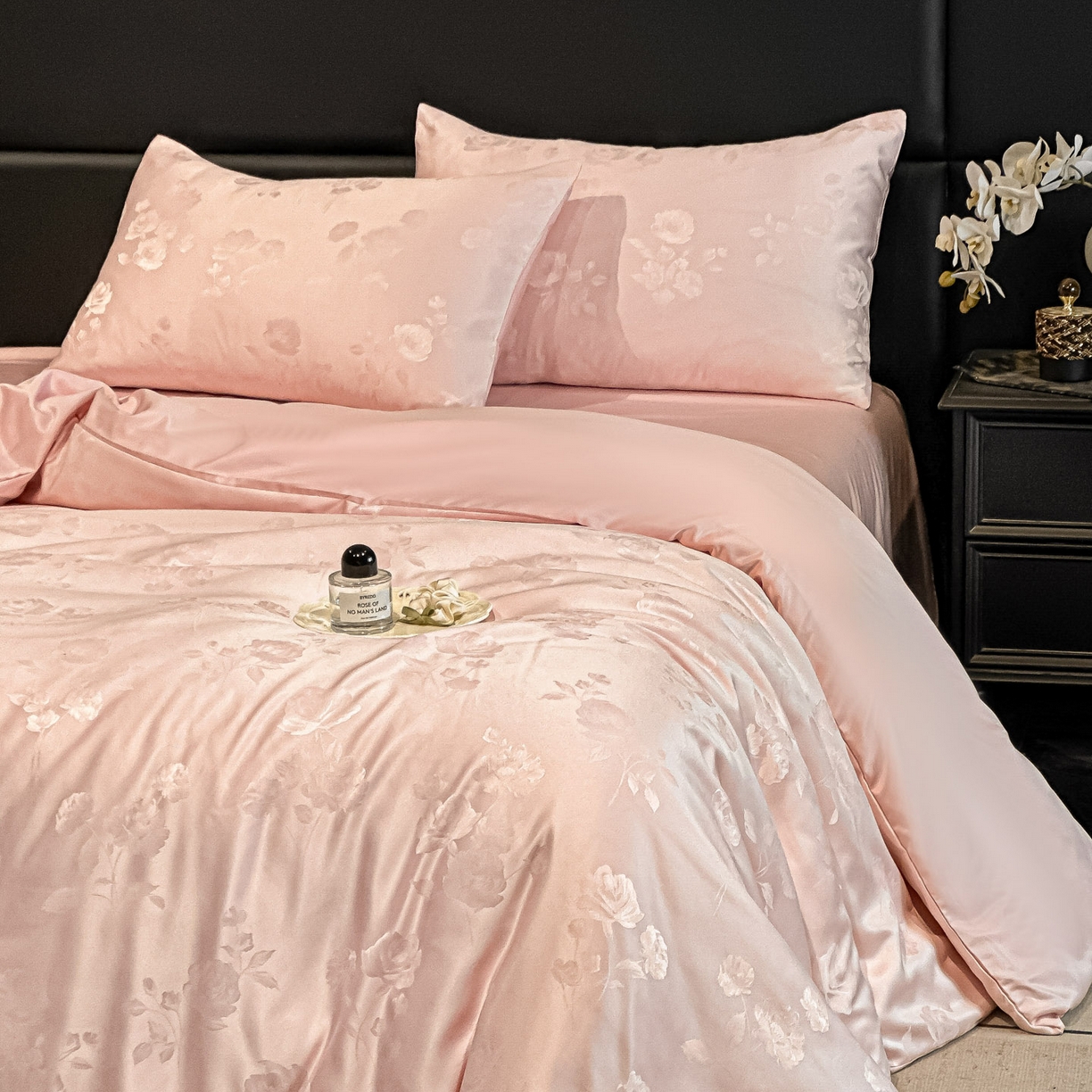 91家纺网 家纺一手货源 找家纺 顺兴家居 2026新款提花水洗真丝四件套 喜花市-粉玉