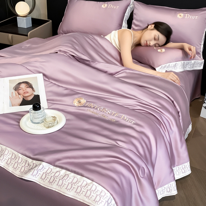 91家纺网 家纺一手货源 找家纺 （总）露梦家纺 2026新款安迪水洗真丝夏被四件套