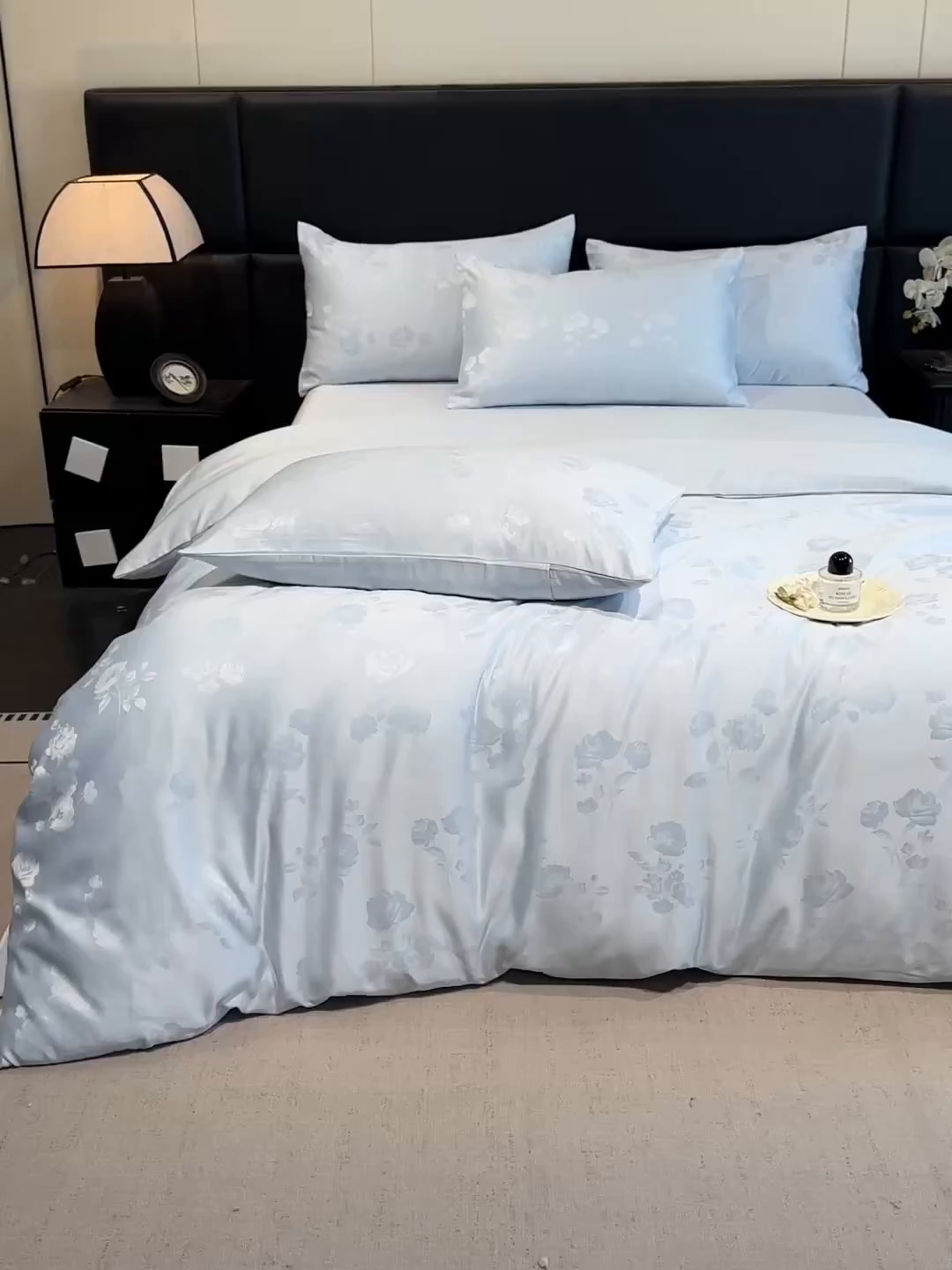 91家纺网 家纺一手货源 找家纺 顺兴家居 2026新款提花水洗真丝四件套 喜花市-天蓝