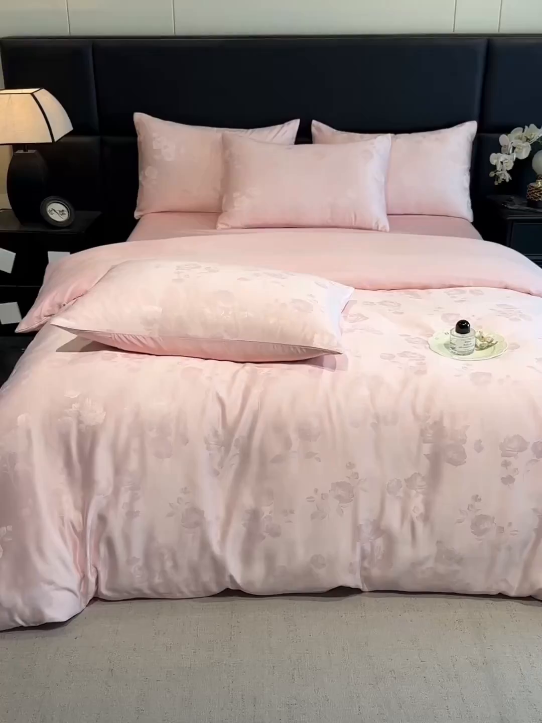 91家纺网 家纺一手货源 找家纺 顺兴家居 2026新款提花水洗真丝四件套 喜花市-粉玉