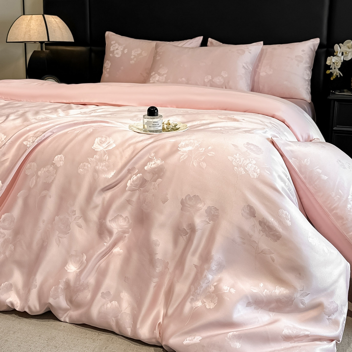 91家纺网 家纺一手货源 找家纺 顺兴家居 2026新款提花水洗真丝四件套 喜花市-粉玉