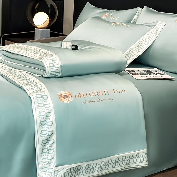 91家纺网 家纺一手货源 找家纺 露梦家纺 2026新款安迪水洗真丝夏被四件套 安迪-海盐绿