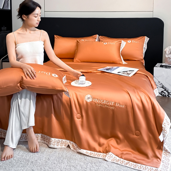 91家纺网 家纺一手货源 找家纺 露梦家纺 2026新款安迪水洗真丝夏被四件套 安迪-玛仕橘