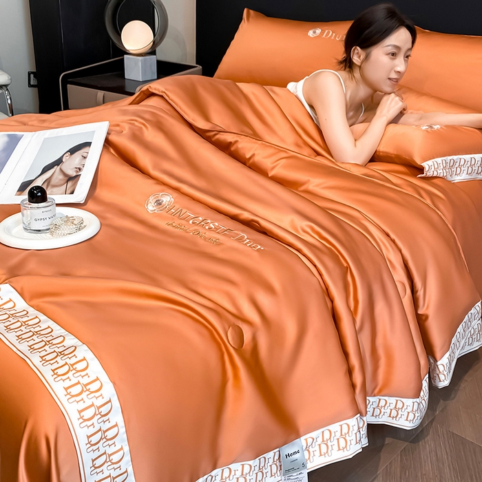 91家纺网 家纺一手货源 找家纺 露梦家纺 2026新款安迪水洗真丝夏被四件套 安迪-玛仕橘