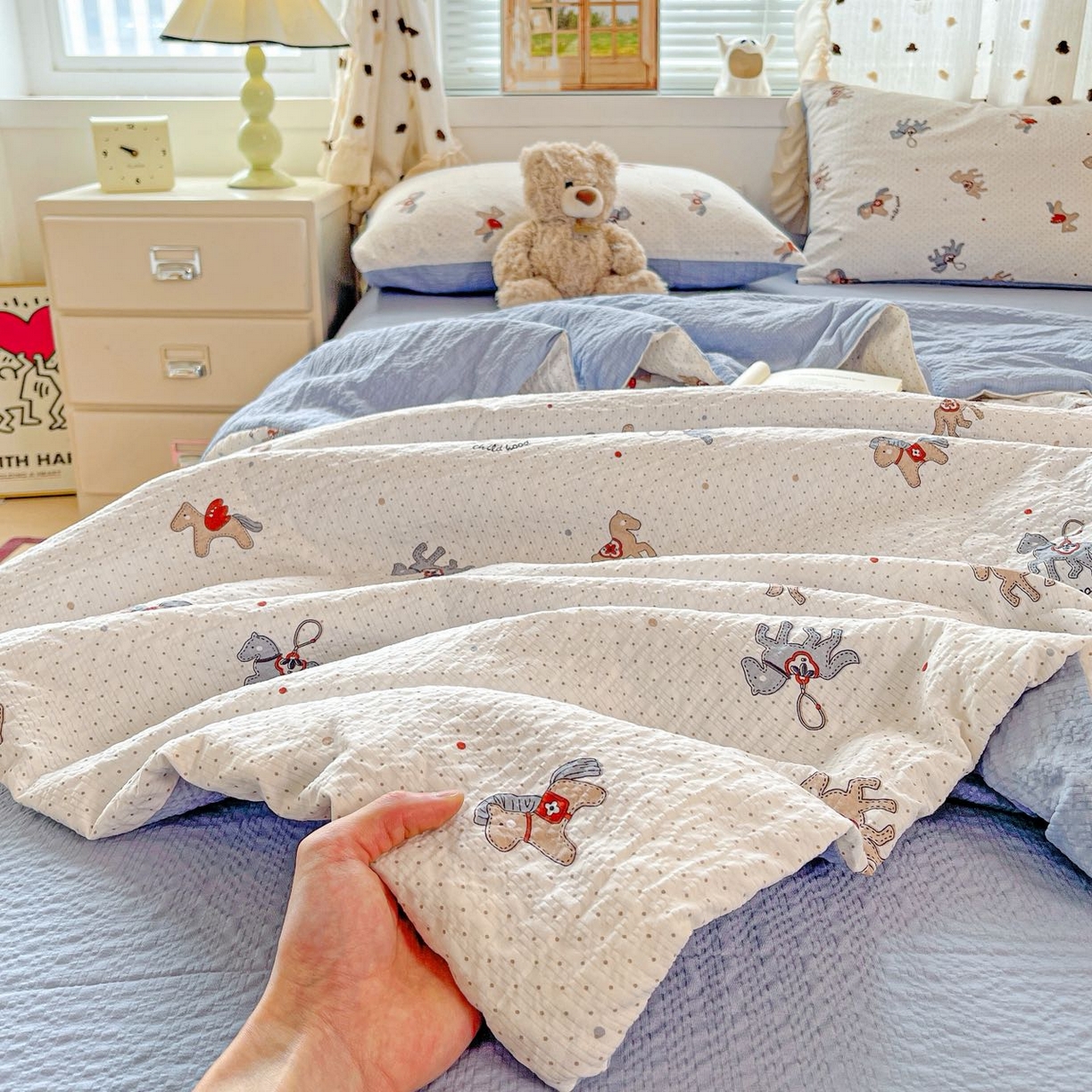 91家纺网 家纺一手货源 找家纺 （总）梦莱斯 2026新款小清新印花水洗夏被四件套-简单款