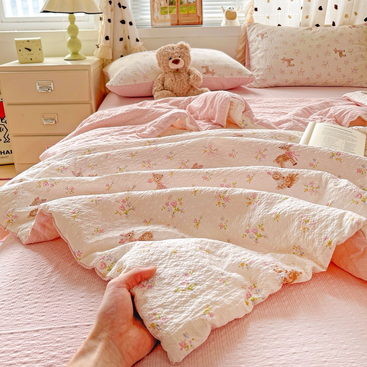 91家纺网 家纺一手货源 找家纺 （总）梦莱斯 2026新款小清新印花水洗夏被四件套-简单款