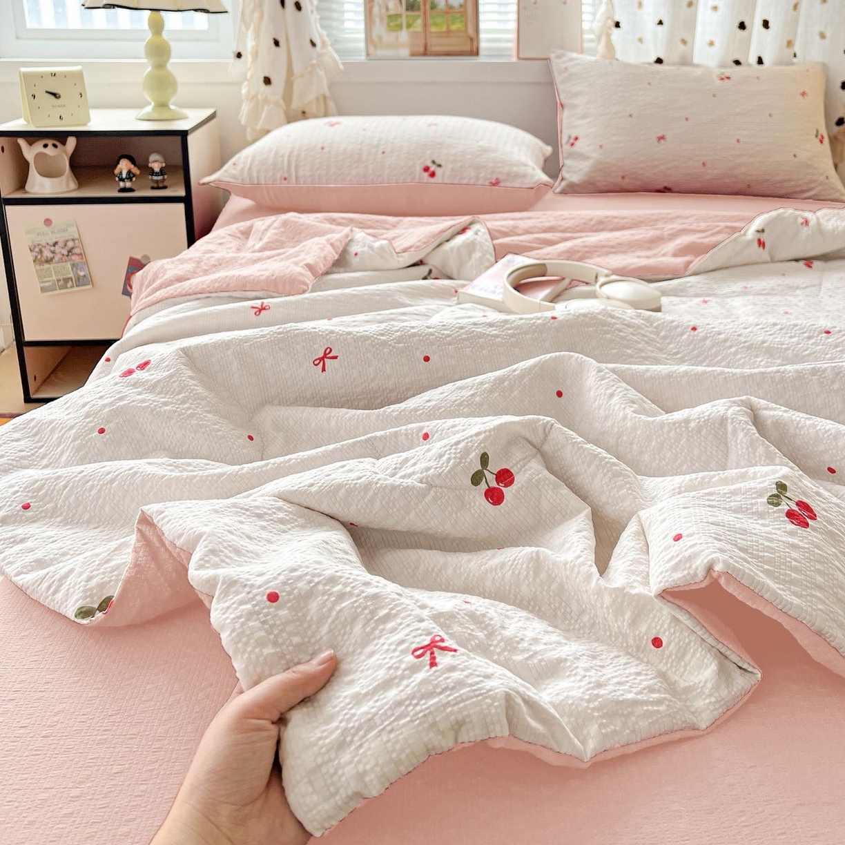 91家纺网 家纺一手货源 找家纺 （总）梦莱斯 2026新款小清新印花水洗夏被四件套-简单款