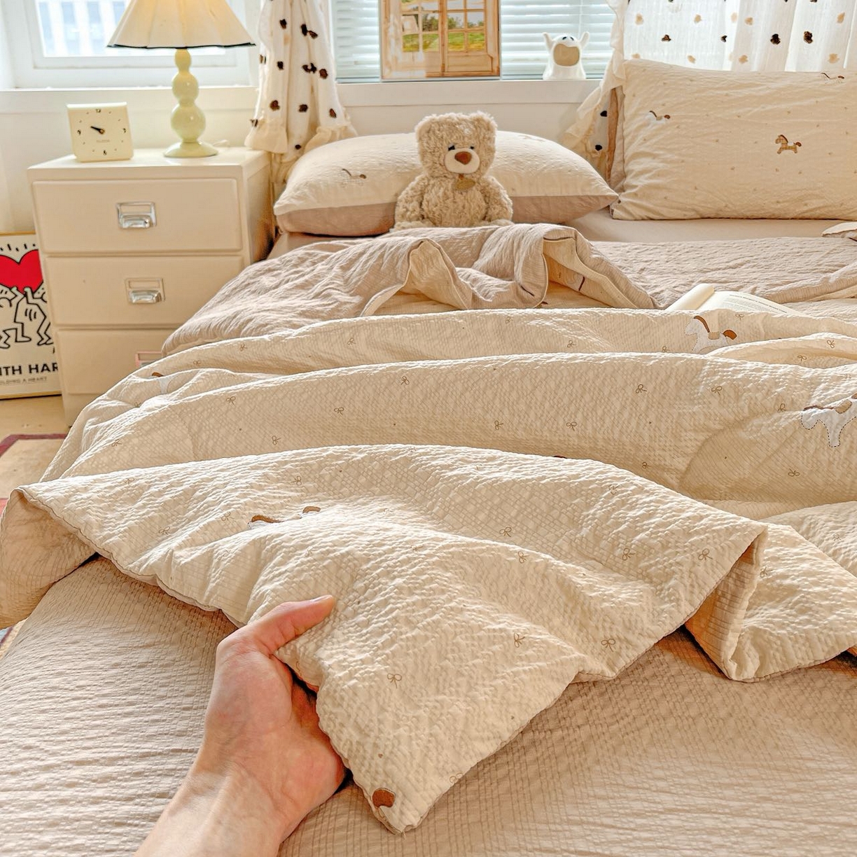 91家纺网 家纺一手货源 找家纺 （总）梦莱斯 2026新款小清新印花水洗夏被四件套-简单款