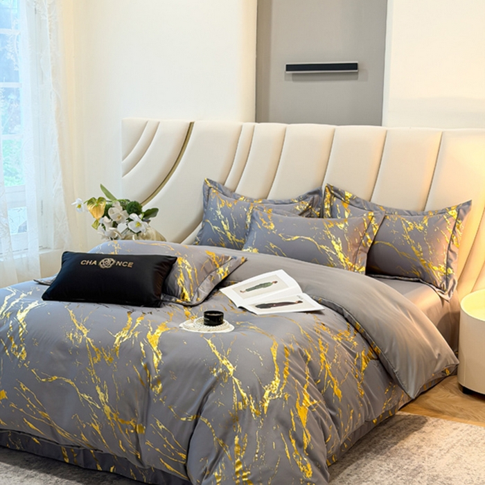 91家纺网 家纺一手货源 找家纺 棠颂家纺 2026新款直播热款沐光天丝烫金四件套吊边床单一字绣（礼盒款） 鎏金岁月-星辰灰