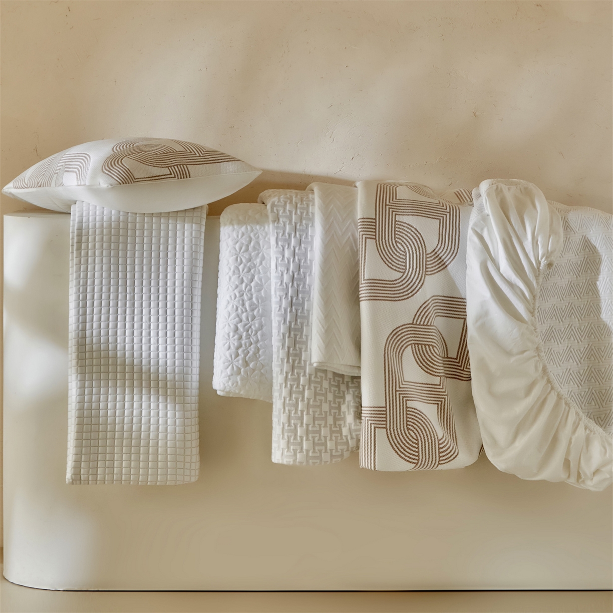 91家纺网 家纺一手货源 找家纺 【出口韩国】傲蕾AL BEDDING高分子冰丝软凉席床笠款冰丝席PE可机洗乙纶凉席久睡不升温韩国凉席