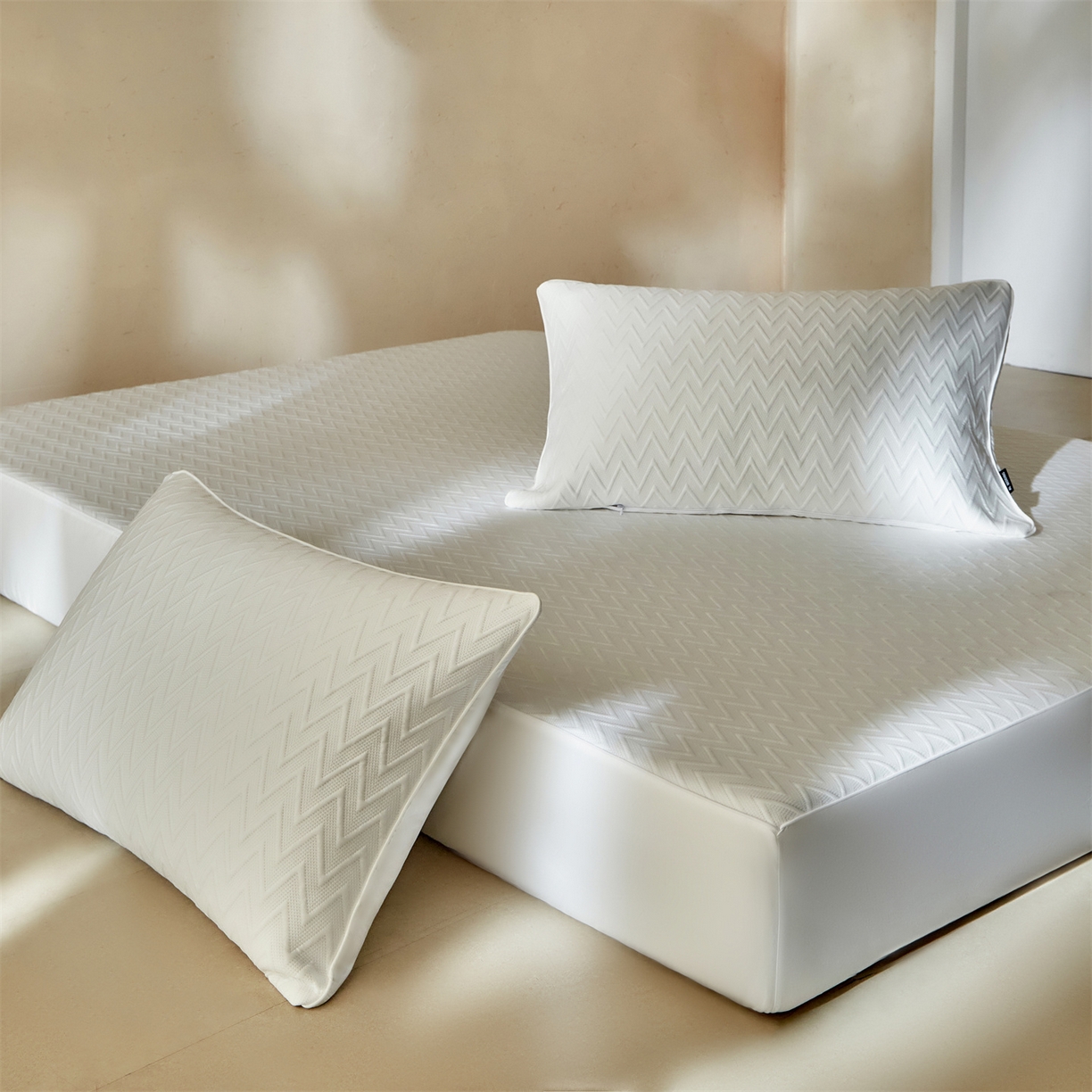 91家纺网 家纺一手货源 找家纺 傲蕾良品  2026新款出口韩国高分子冰丝软凉席【床笠&平铺款】 波浪白