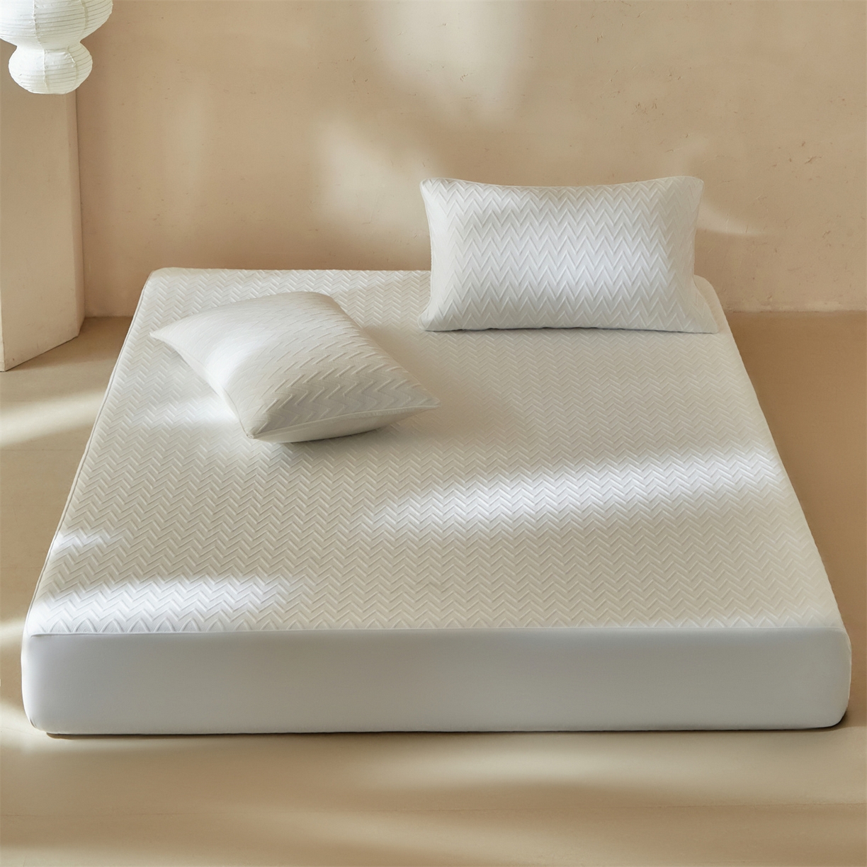 91家纺网 家纺一手货源 找家纺 傲蕾良品  2026新款出口韩国高分子冰丝软凉席【床笠&平铺款】 波浪白