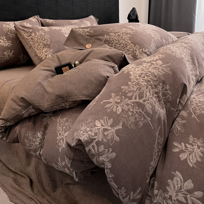 91家纺网 家纺一手货源 找家纺 圣比熊 2026春夏新款A类原麻纽扣四件套加厚被套床单宿舍双人床仿亚麻套件-最新款 秋意浓