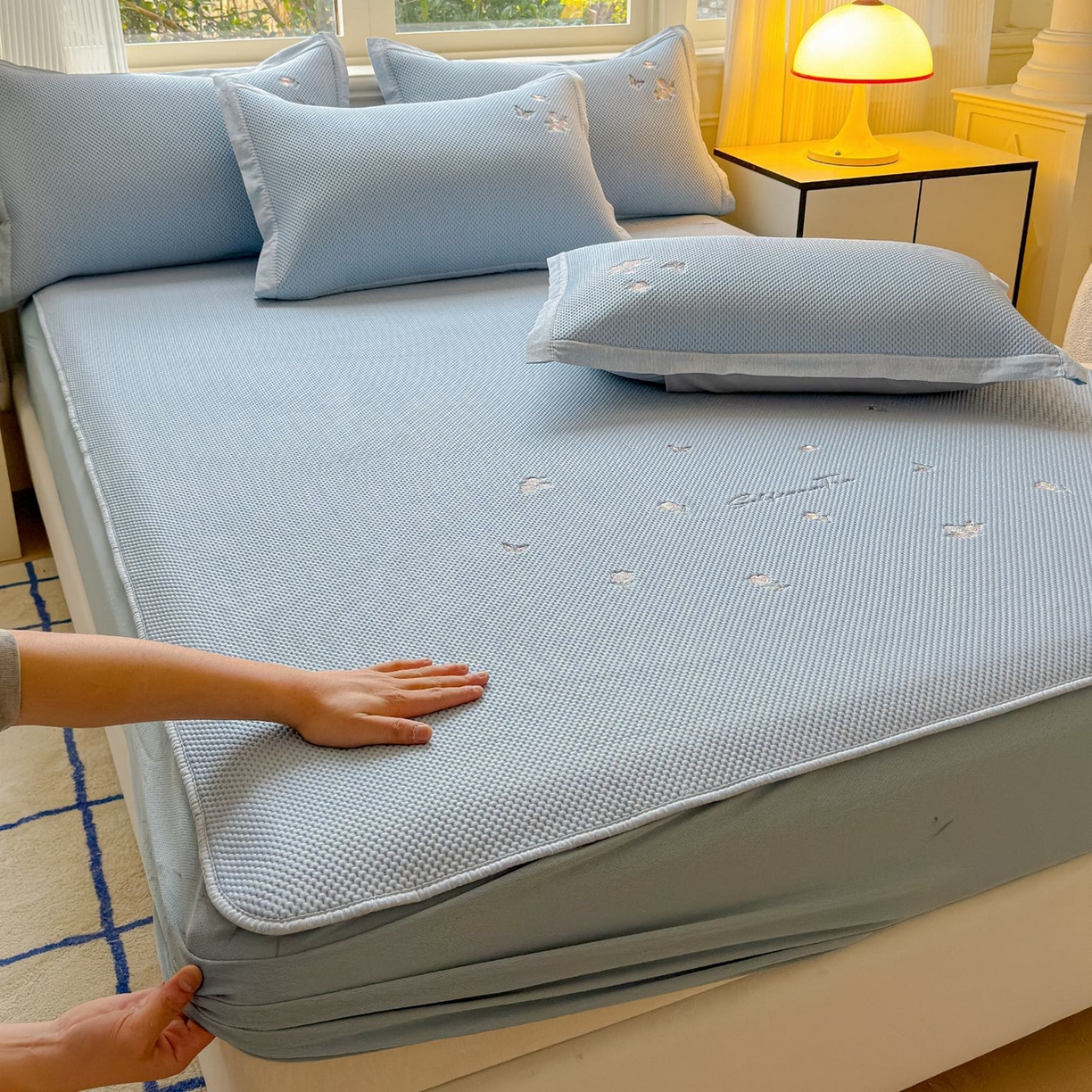 席匠 2026新款直角包边绣花玫瑰床笠款凉席席子凉席三件套 蓝色