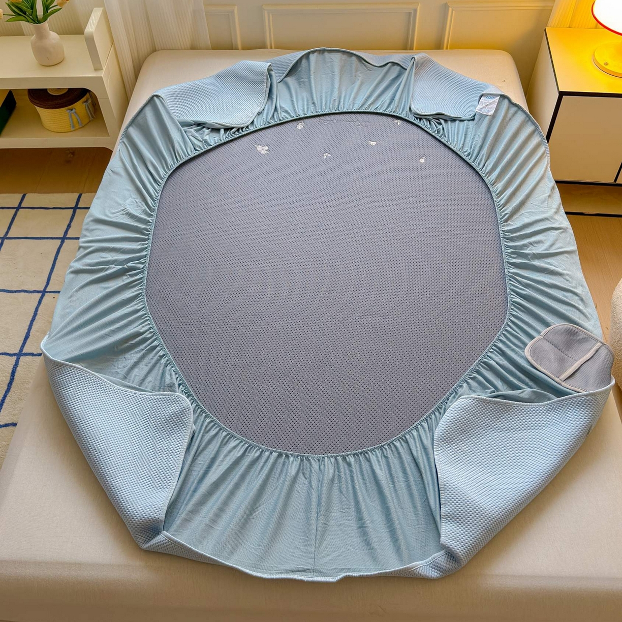 91家纺网 家纺一手货源 找家纺 席匠 2026新款直角包边绣花玫瑰床笠款凉席席子凉席三件套 蓝色