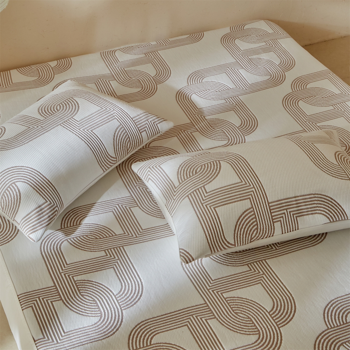 91家纺网 家纺一手货源 找家纺 傲蕾良品  2026新款出口韩国高分子冰丝软凉席【床笠&平铺款】 猪鼻子